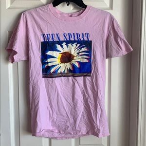tee shirt